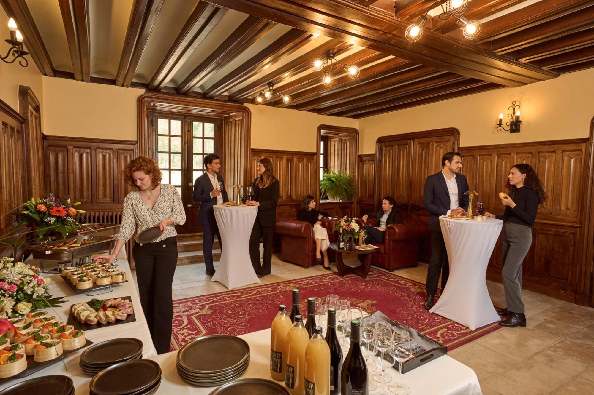 Domaine De La Commanderie De Ballan Bagian luar foto